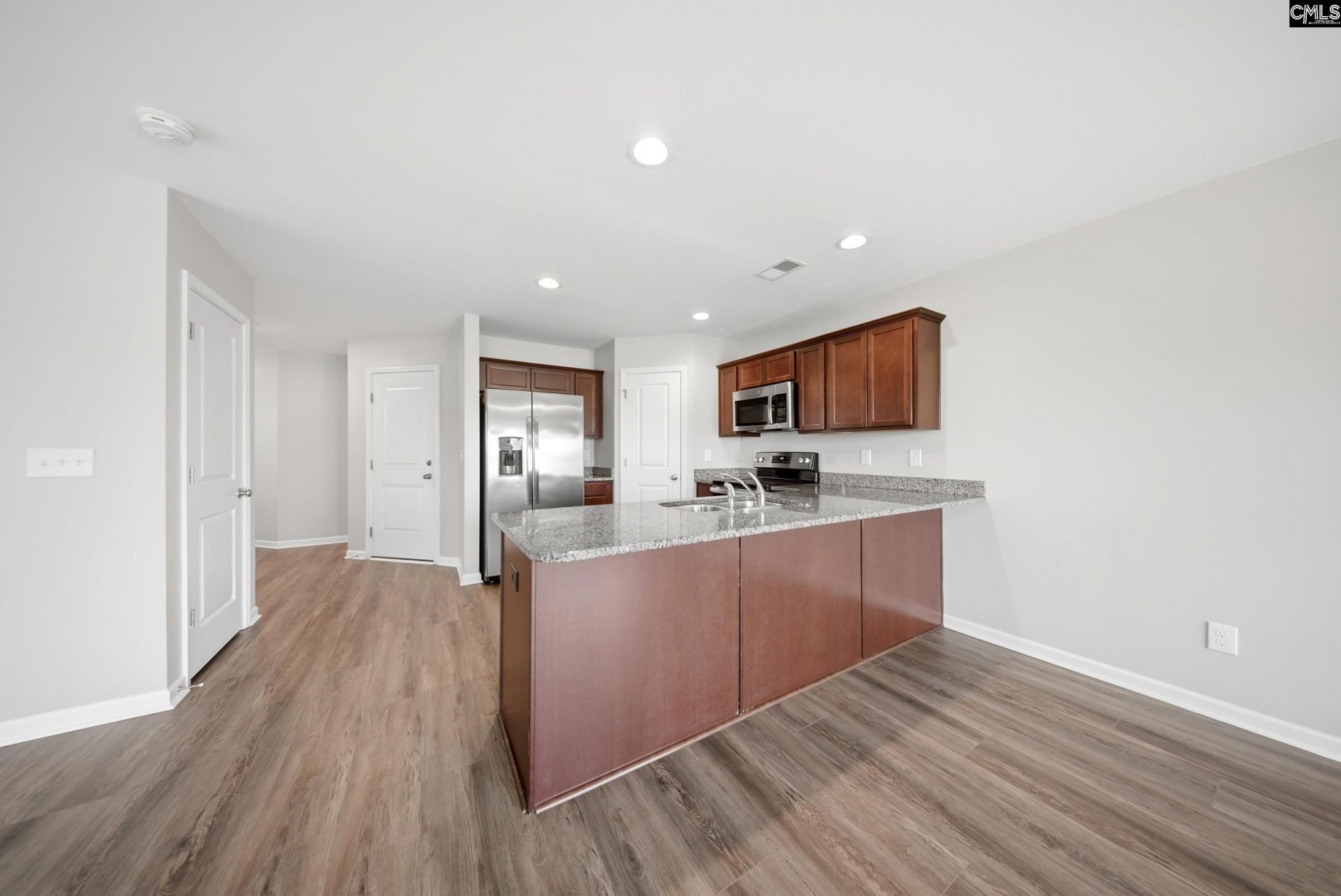 2332 Trakand Drive  Photo 12
