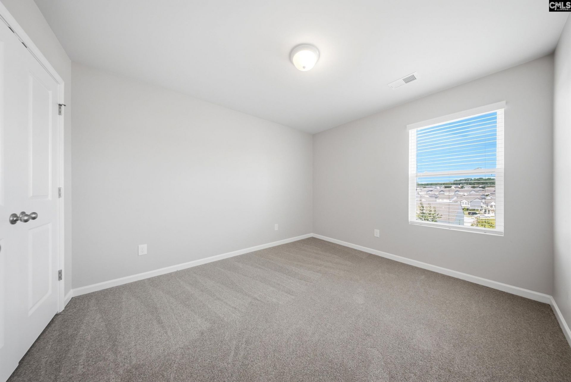 2332 Trakand Drive  Photo 25