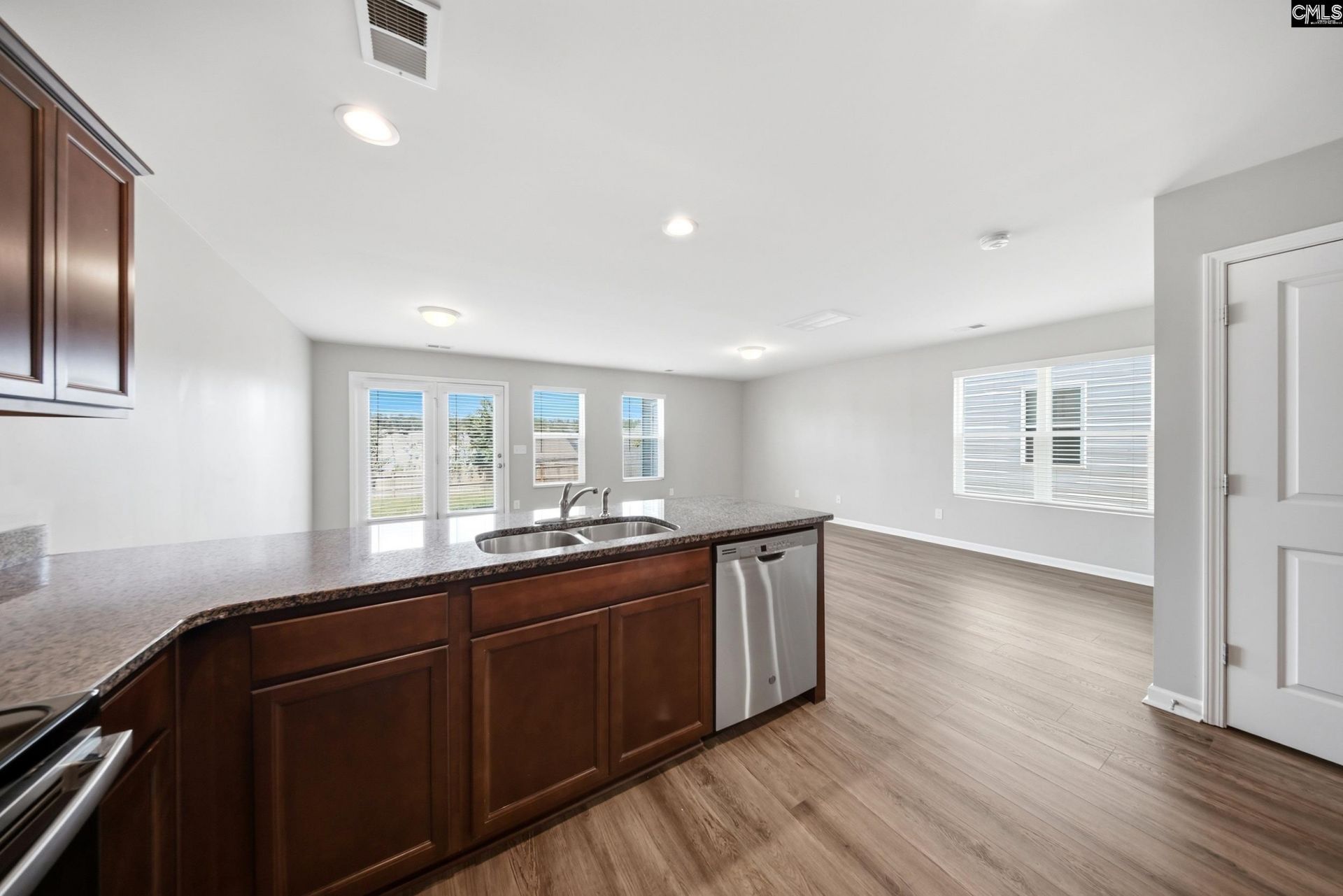 2332 Trakand Drive  Photo 9