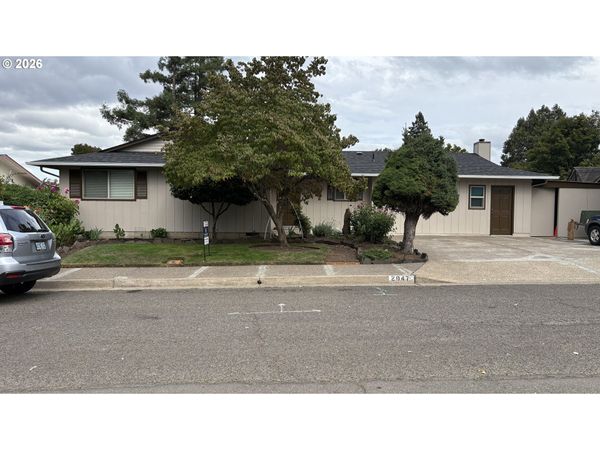 2047 ORR LN, Eugene, OR 97405