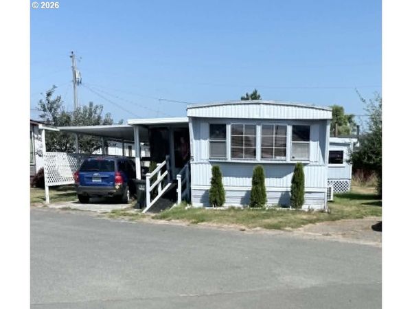 1413 HAWTHORNE AVE, Unit 5, Reedsport, OR 97467