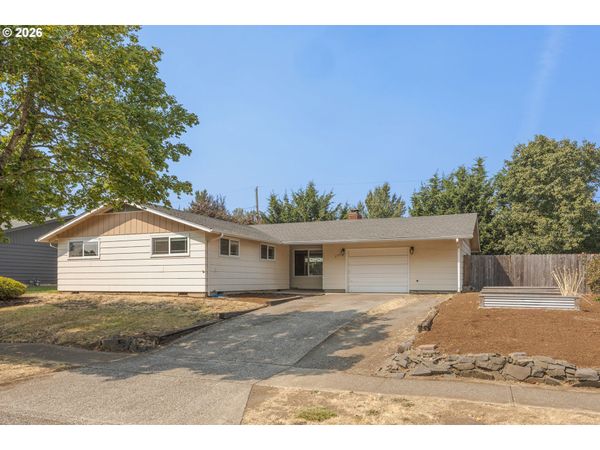 2545 ELYSIUM AVE, Eugene, OR 97401