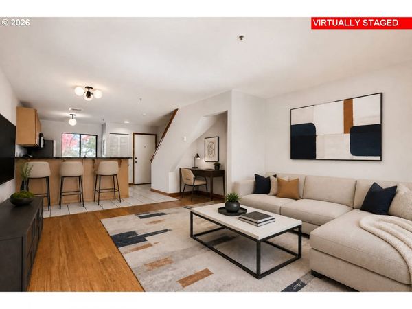 840 NW NAITO PKWY, Unit H10, Portland, OR 97209