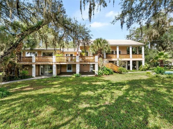 2033 SE HIGHWAY 317 , OLD TOWN, FL 32680