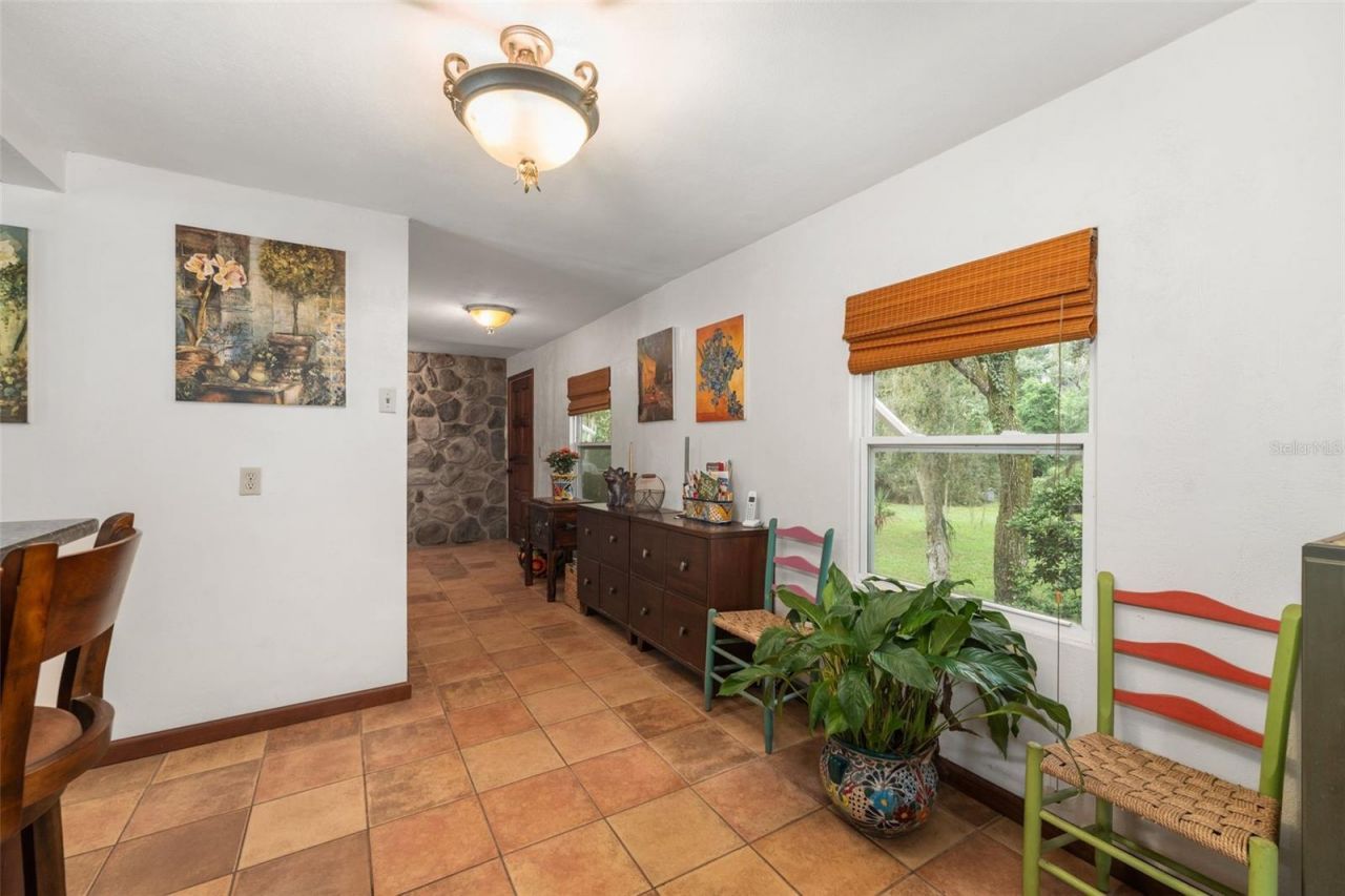 2033 SE Highway 317 , Old Town, FL 32680 Photo