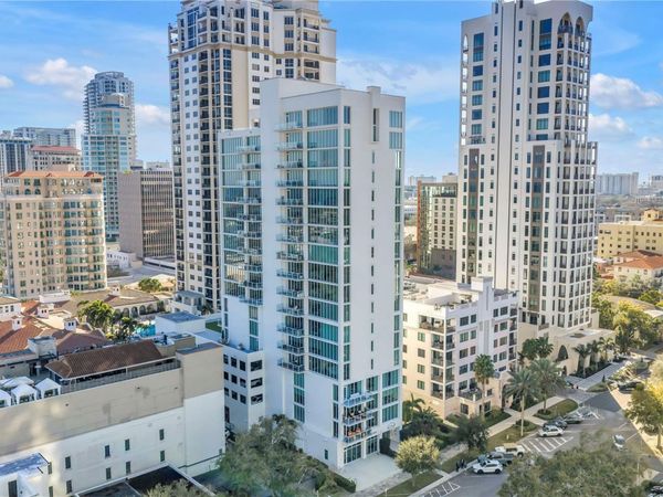 176 4TH AVENUE NE, Unit 1101, ST PETERSBURG, FL 33701