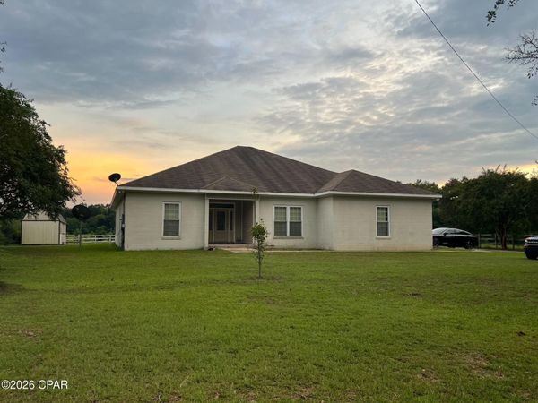 1379 Joe Neel Road , Chipley, FL 32428