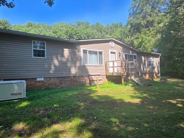 565 Stone Mountain Road, Bulls Gap, TN 37711