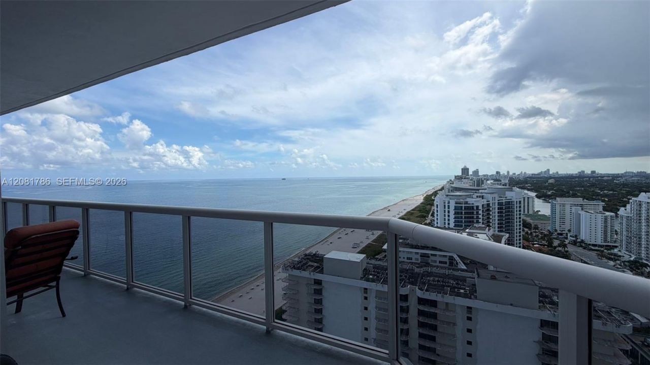 6301 Collins Ave, Unit LPH4, Miami Beach, FL 33141 Photo