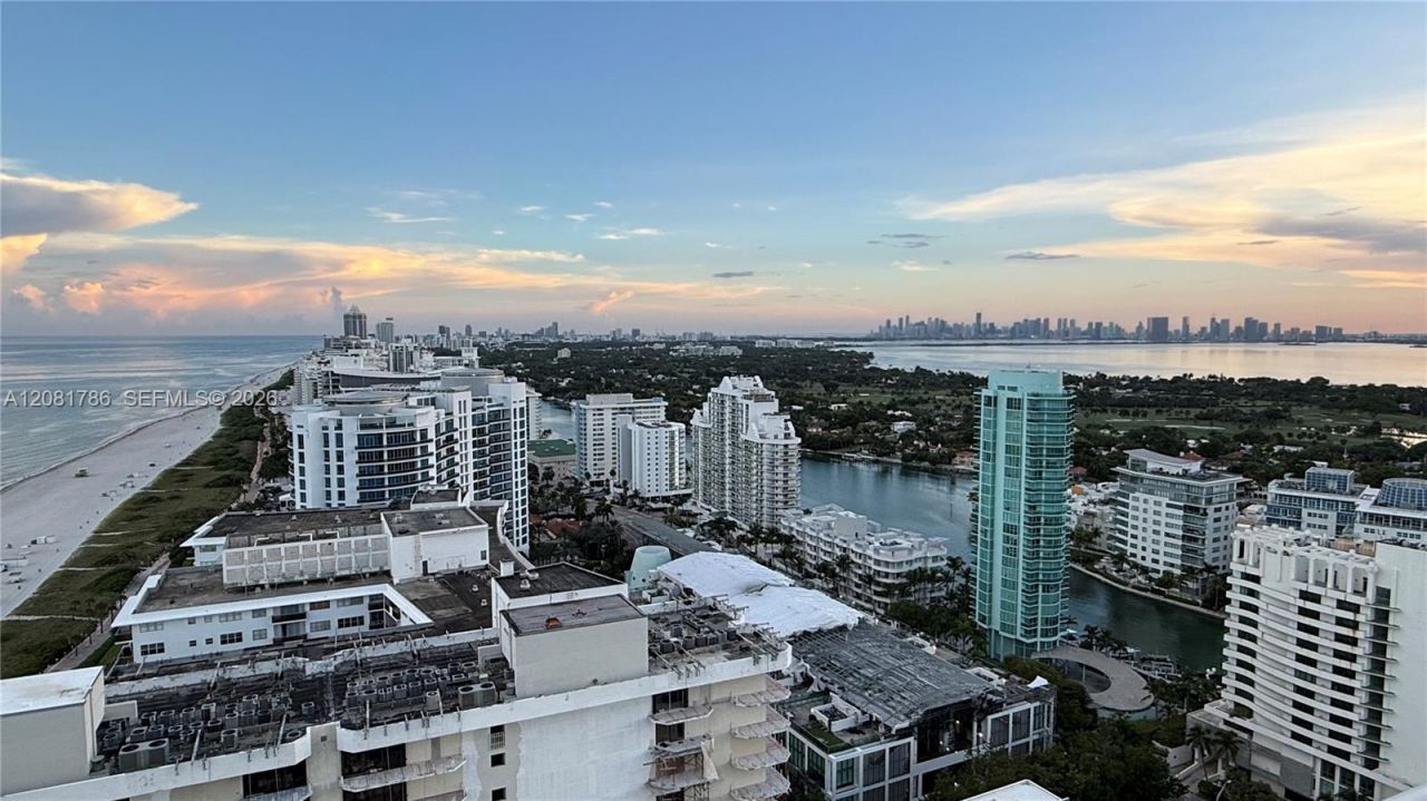 6301 Collins Ave, Unit LPH4, Miami Beach, FL 33141 Photo