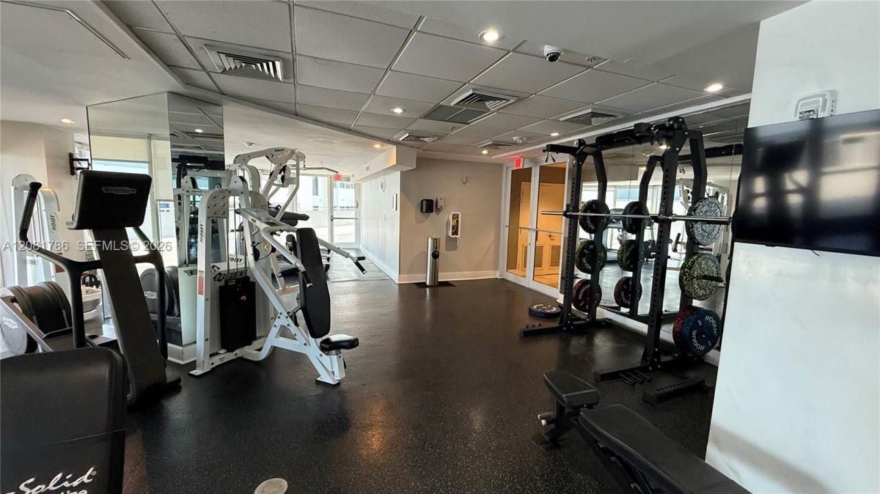 6301 Collins Ave, Unit LPH4, Miami Beach, FL 33141 Photo