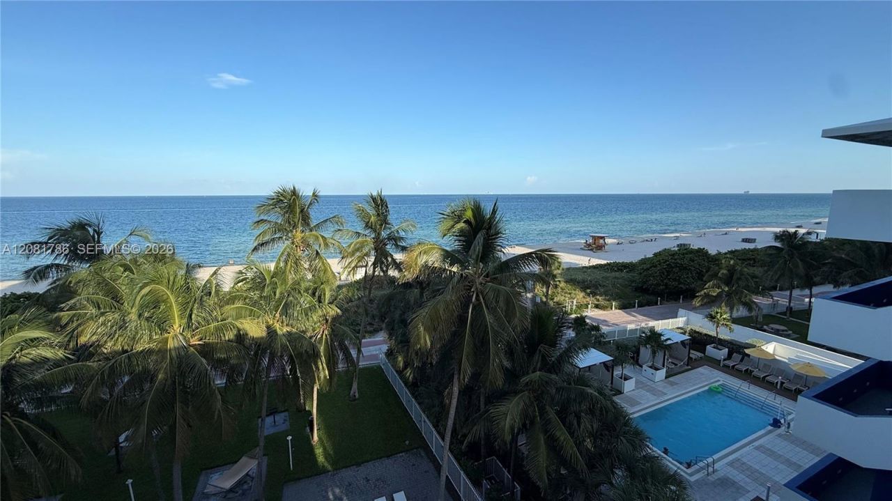 6301 Collins Ave, Unit LPH4, Miami Beach, FL 33141 Photo