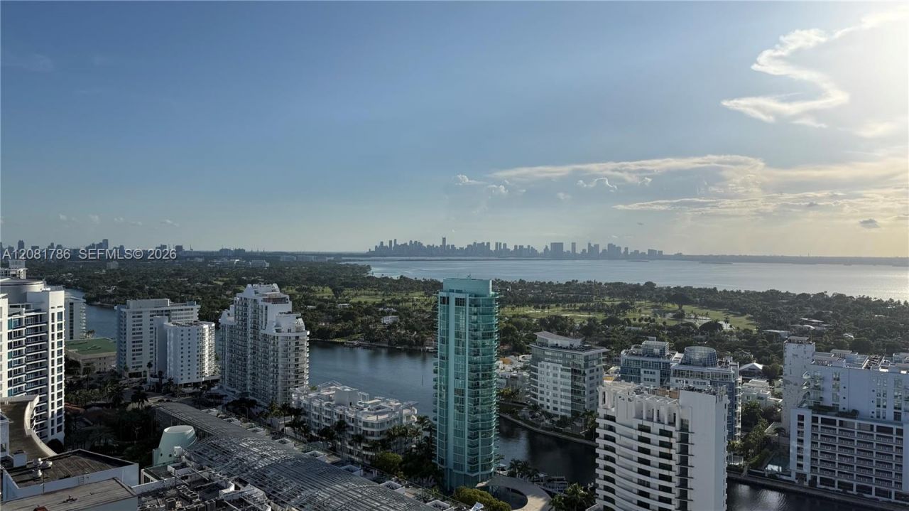 6301 Collins Ave, Unit LPH4, Miami Beach, FL 33141 Photo