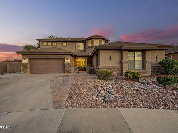 3911 E JAGUAR Avenue, Gilbert, AZ 85298