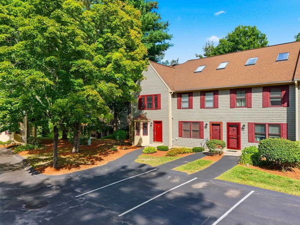 114 Bartemus Trail, Nashua, NH 03063