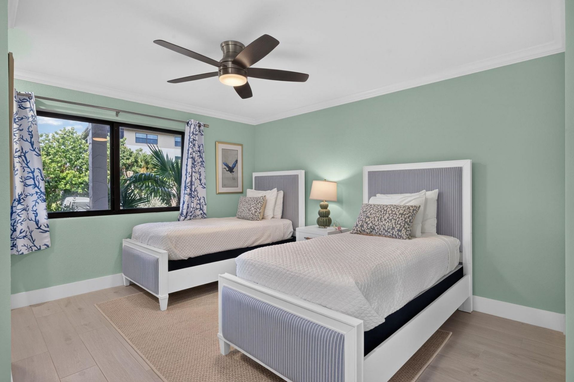 2445 W Gulf Dr, Unit A2, Sanibel, FL 33957 Photo
