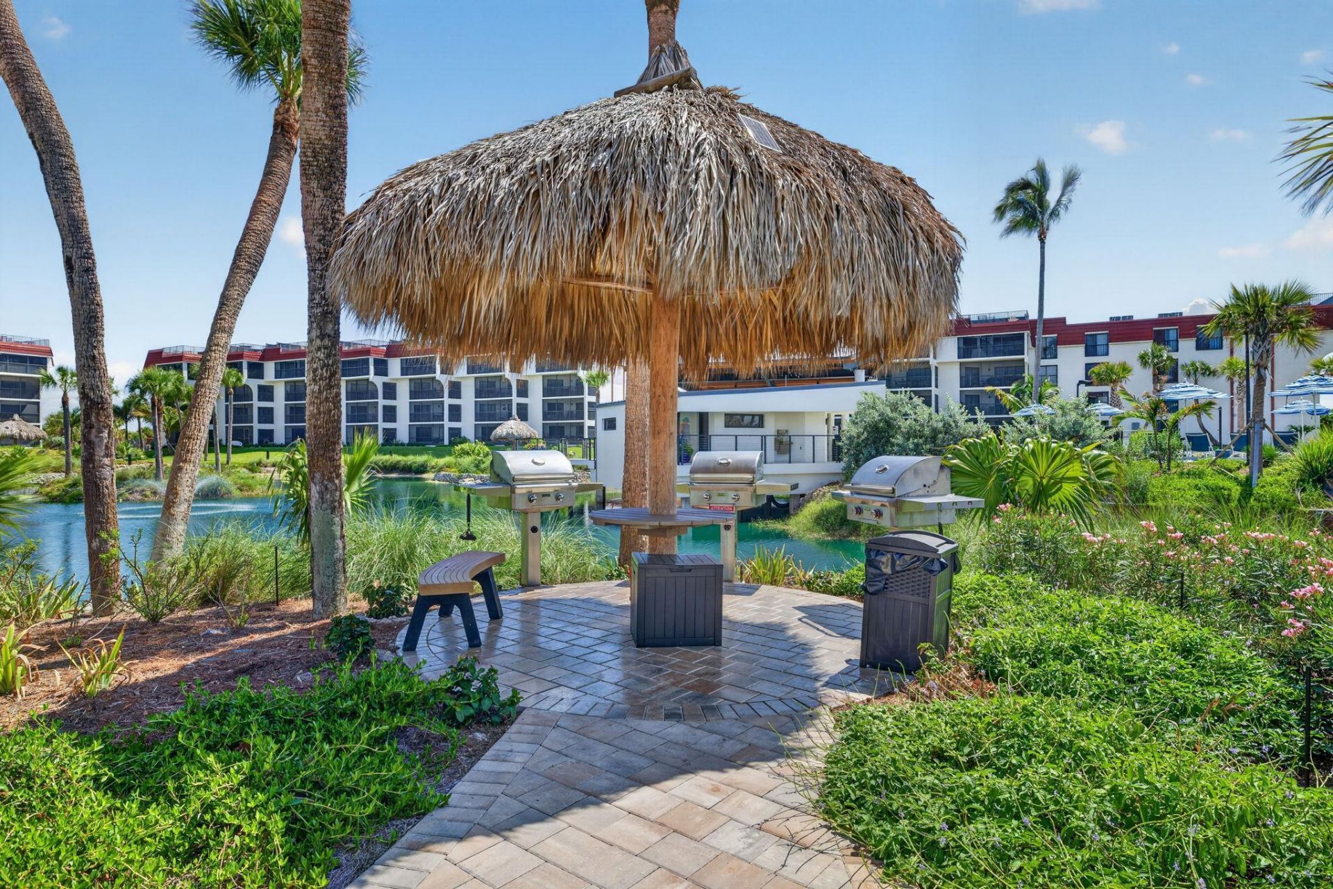 2445 W Gulf Dr, Unit A2, Sanibel, FL 33957 Photo