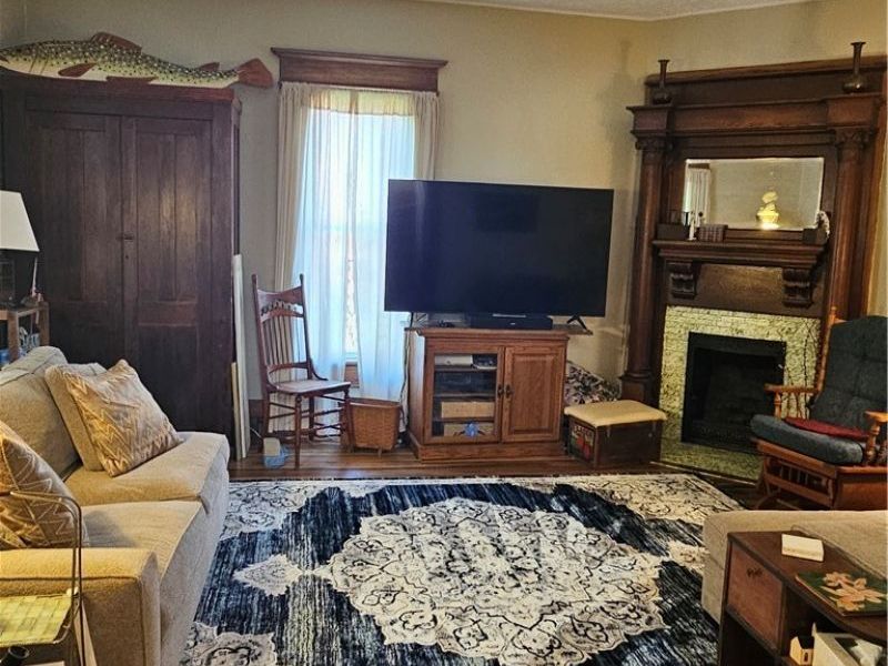 570 E Bell Avenue, McConnelsville, OH 43756 Photo 7