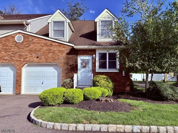 675 Raritan Rd, Unit 13, Clark, NJ 07066