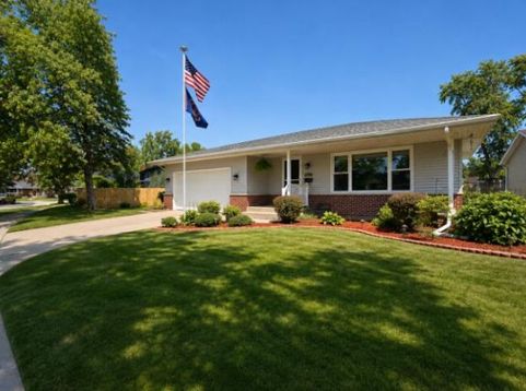 Main Photo