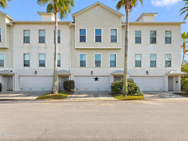 1400 Mill Road, Gulfport, MS 39507