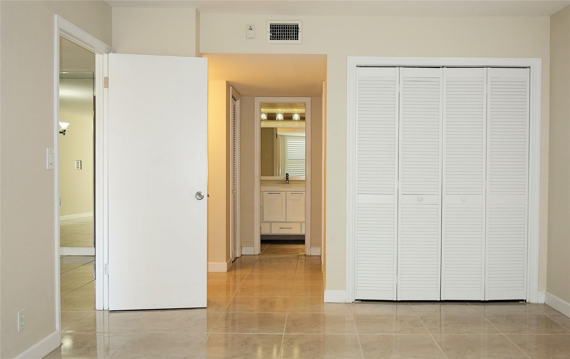 2600 S Course Drive, Unit 104, Pompano Beach, FL 33069 Photo
