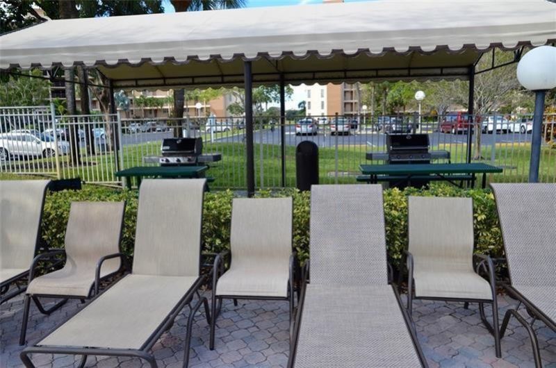 2600 S Course Drive, Unit 104, Pompano Beach, FL 33069 Photo
