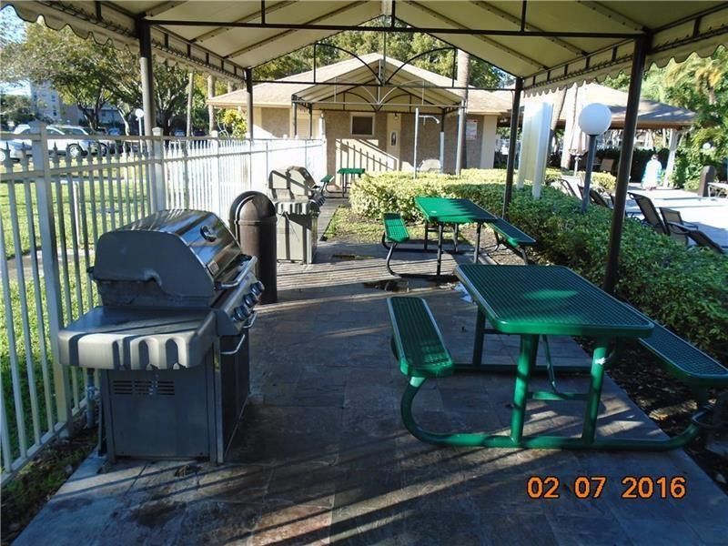 2600 S Course Drive, Unit 104, Pompano Beach, FL 33069 Photo