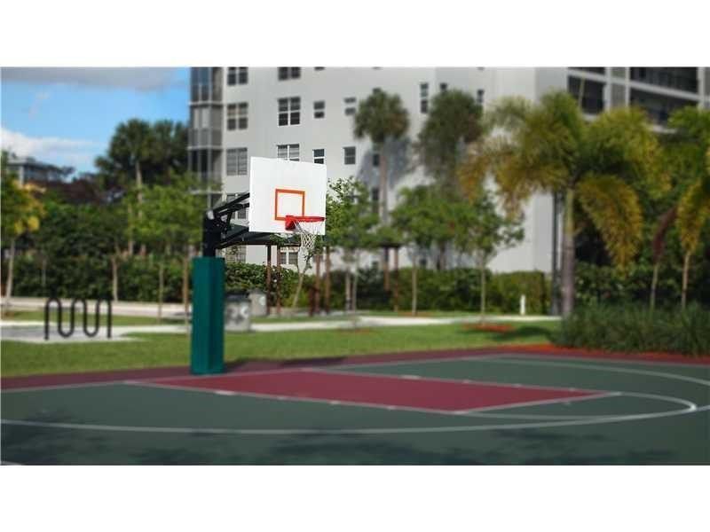 2600 S Course Drive, Unit 104, Pompano Beach, FL 33069 Photo