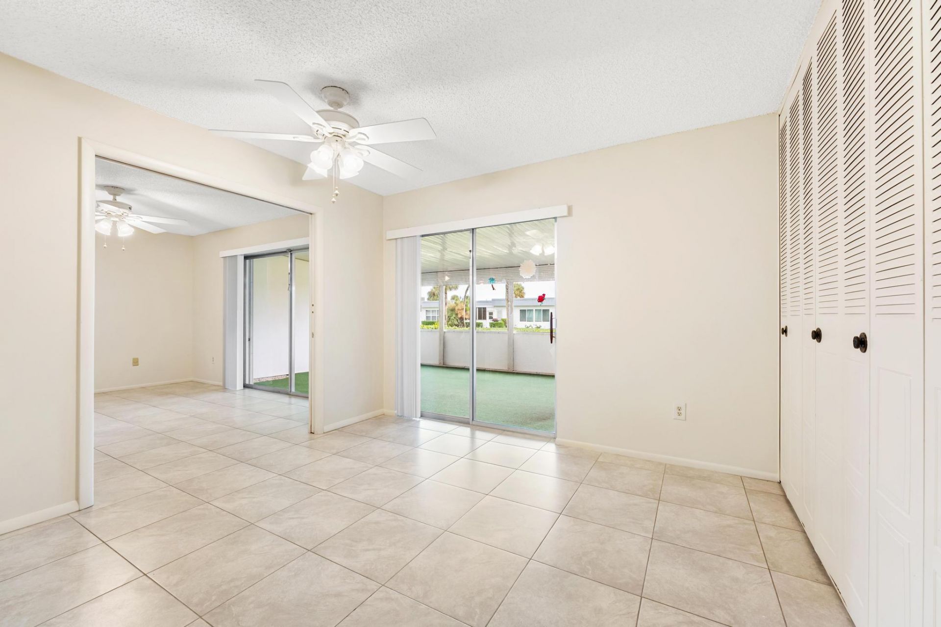 5725 Fernley Drive E, Unit 47, West Palm Beach, FL 33415 Photo