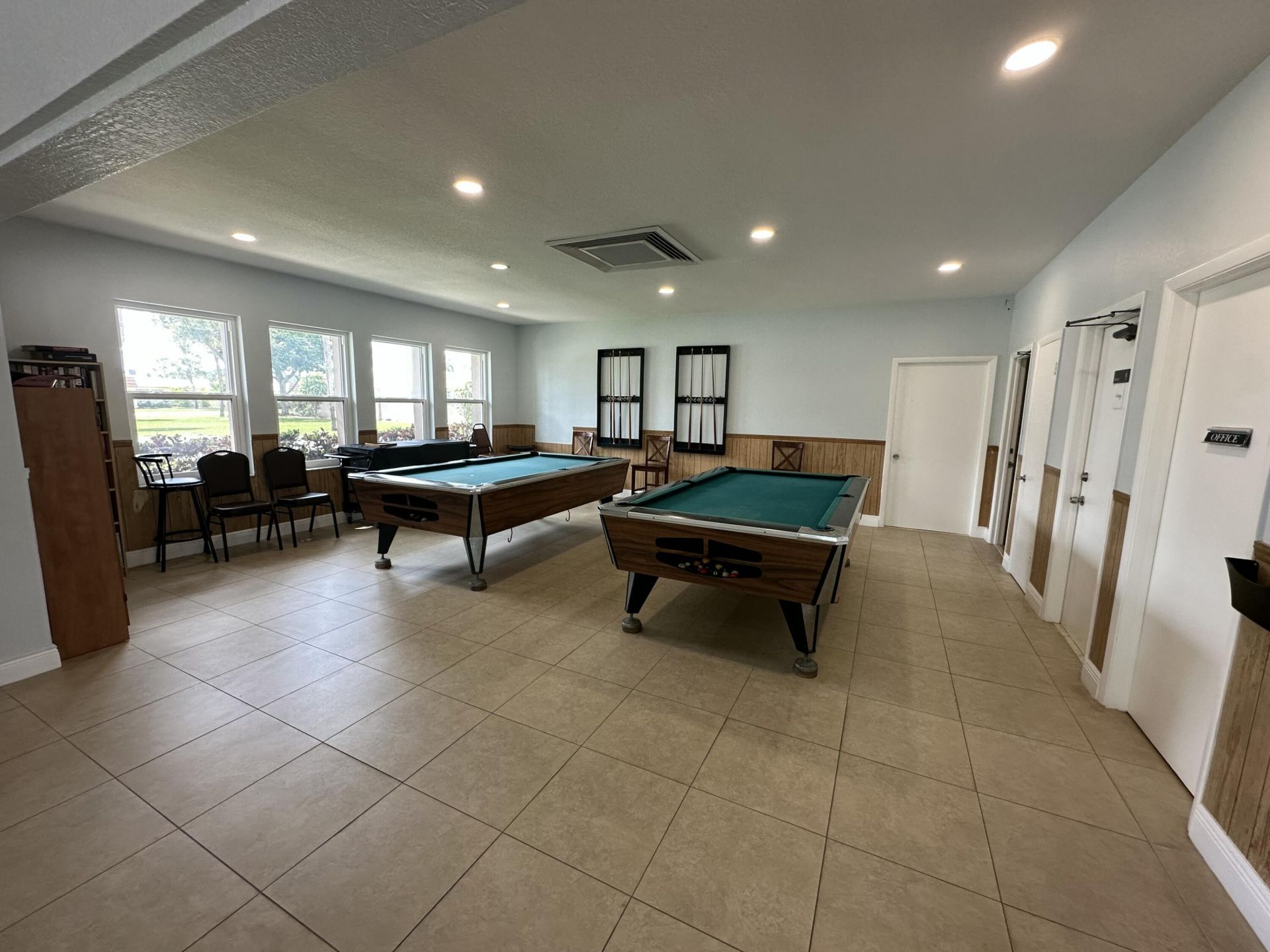 5725 Fernley Drive E, Unit 47, West Palm Beach, FL 33415 Photo