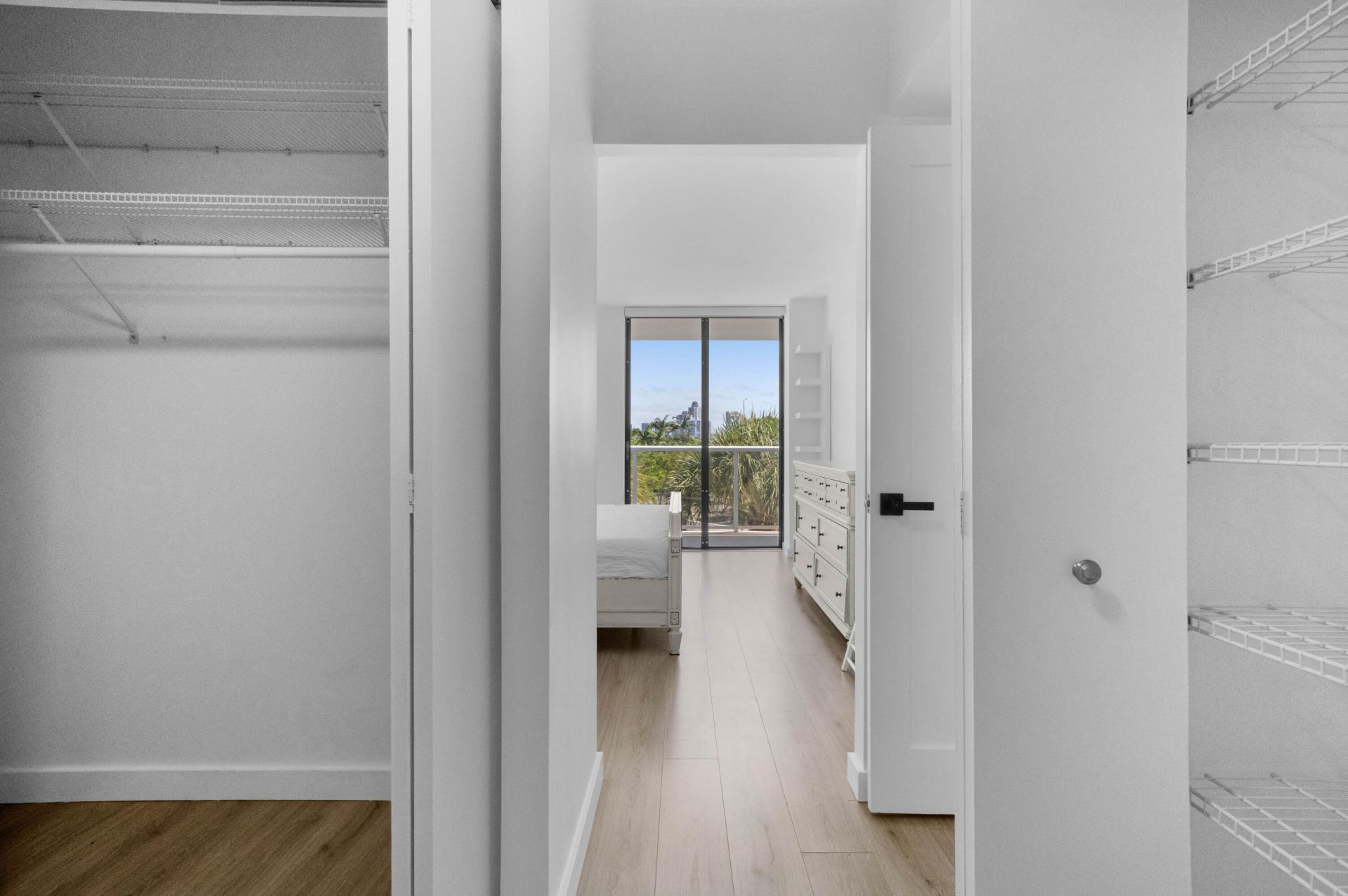 3701 N Country Club Drive, Unit 404, Aventura, FL 33180 Photo