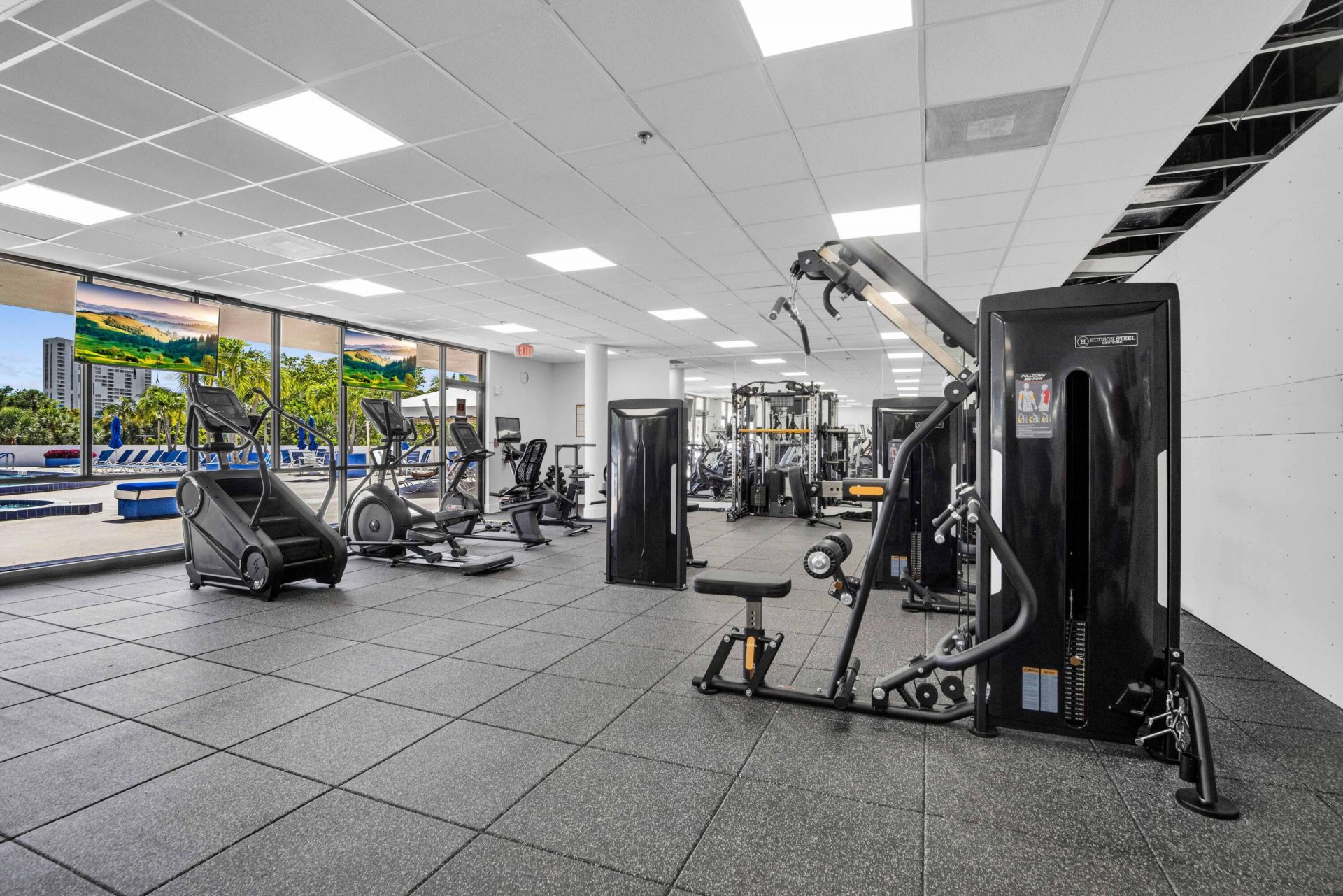 3701 N Country Club Drive, Unit 404, Aventura, FL 33180 Photo