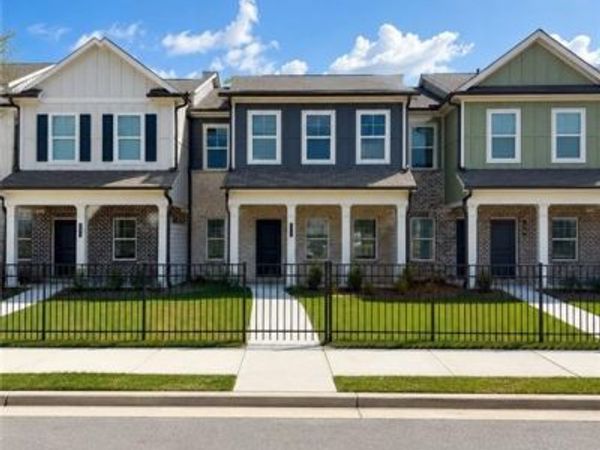 3427 Palmer Drive Road SW, Loganville, GA 30052