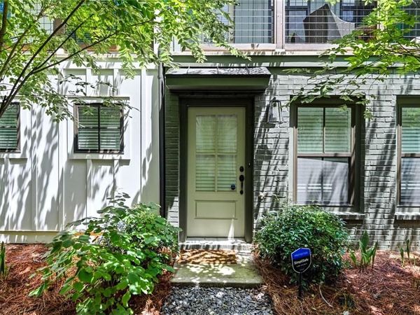 317 Dilbeck Place NE, Atlanta, GA 30342