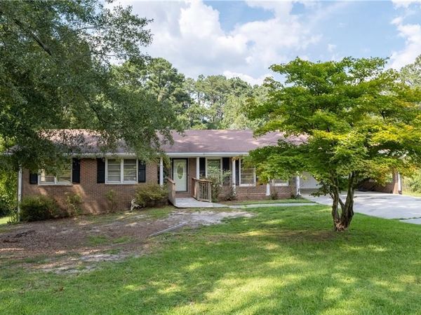 2595 Nevels Road , College Park, GA 30349