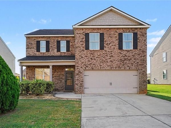 1889 Sea Oats Drive , Hampton, GA 30228