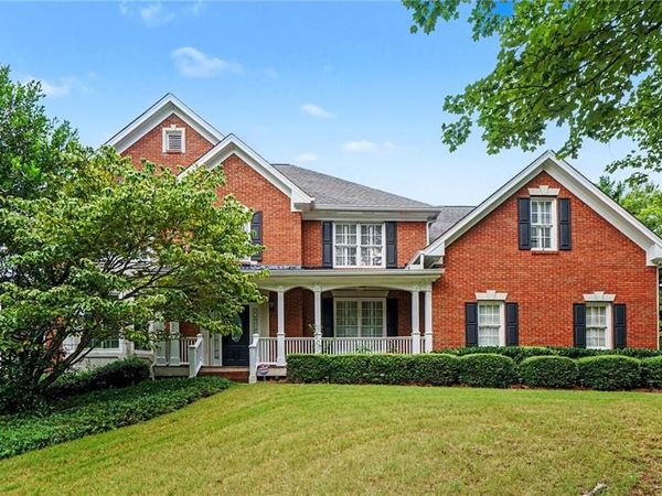 1548 Greensboro Way , Grayson, GA 30017