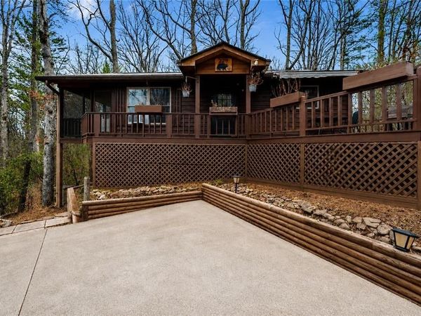 279 Cindy Cove Road , Blairsville, GA 30512
