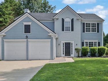 552 Glen Level Circle , Sugar Hill, GA 30518