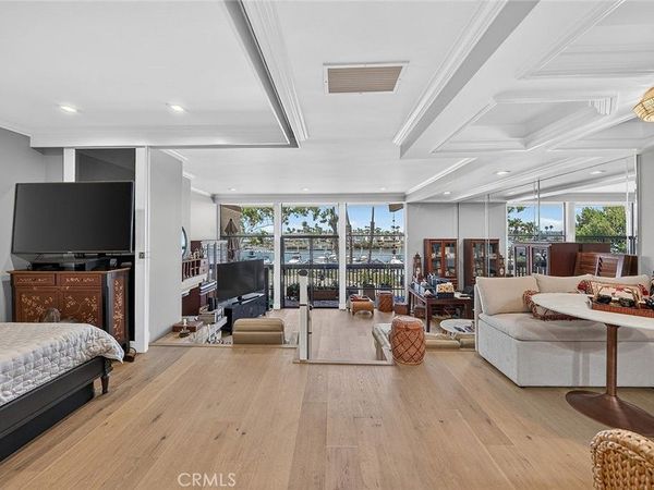 5201 S Marina Pacifica Drive S, Long Beach, CA 90803