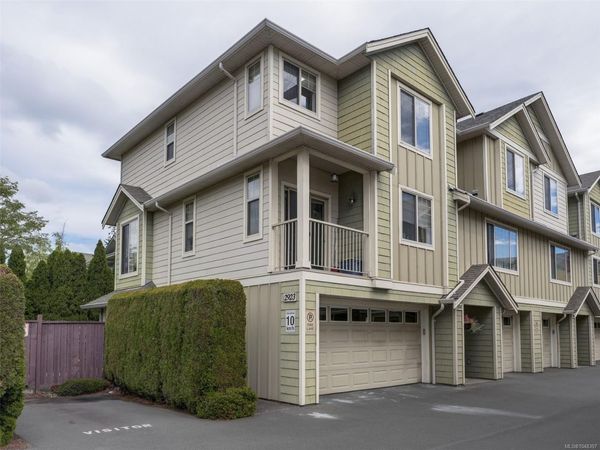 2923 Phipps Rd , Unit #102, Langford, BC V8P 0A8