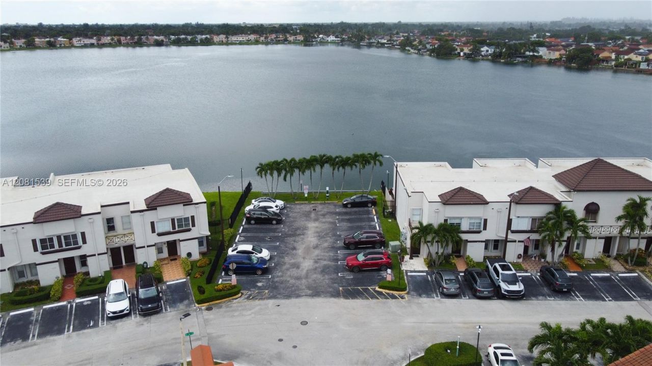 12527 NW 11th Ln , Unit 204, Miami, FL 33182 Photo