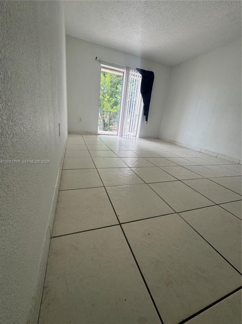 5755 W 20th Ave, Unit 201, Hialeah, FL 33012 Photo