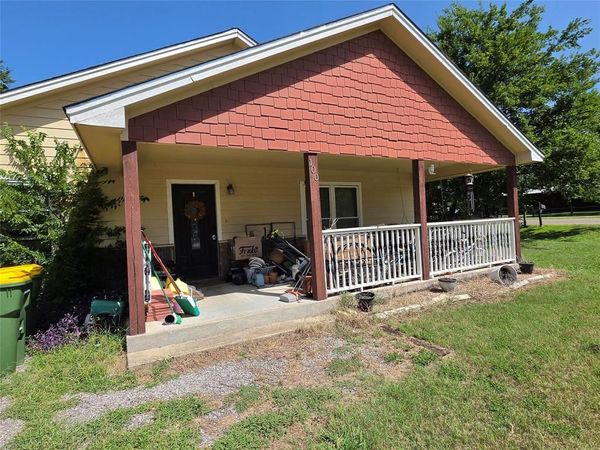 100 S 2nd Street, Godley, TX 76044
