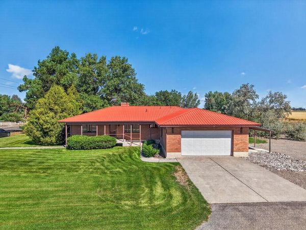 1417 N 1100 E, Shelley, ID 83274