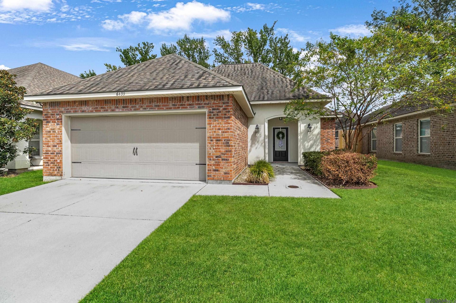 6439 Red Rose Dr, Baton Rouge, LA 70817 Main Photo
