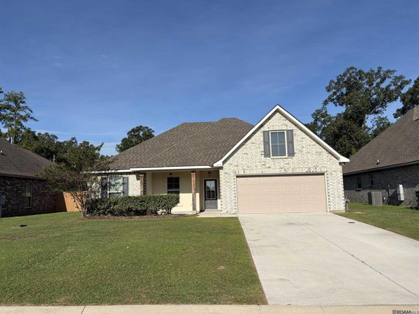 11877 Wildebeest Ridge Dr, Denham Springs, LA 70726