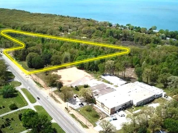 18300 US-12, New Buffalo, MI 49117