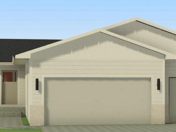 6817 E Freedom St, Sioux Falls, SD 57108